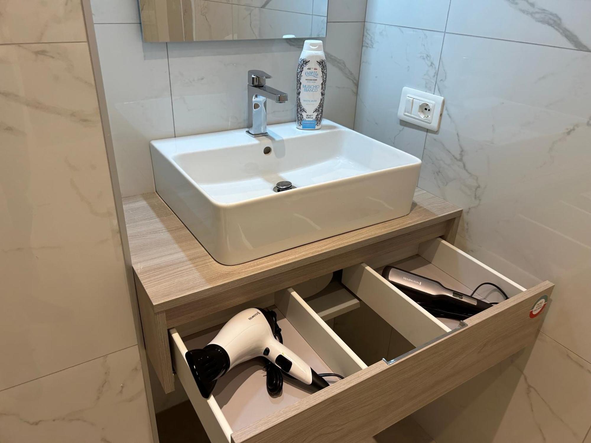 Valverde Apartment And Rooms Verona Dış mekan fotoğraf